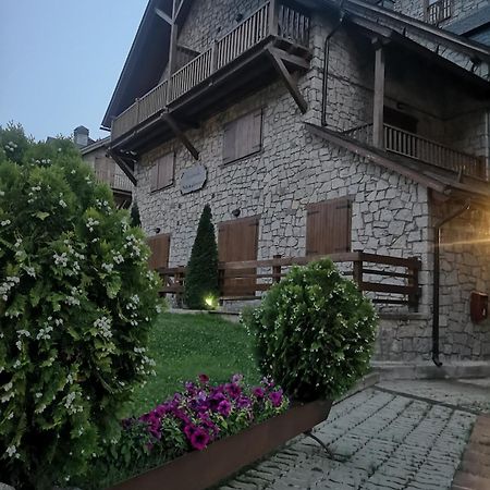 Residencial Valle De Benasque Kültér fotó