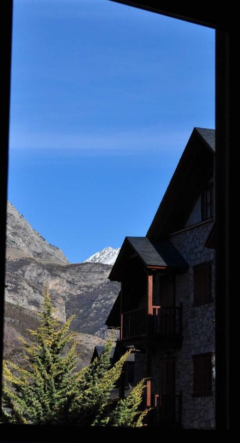Residencial Valle De Benasque Kültér fotó