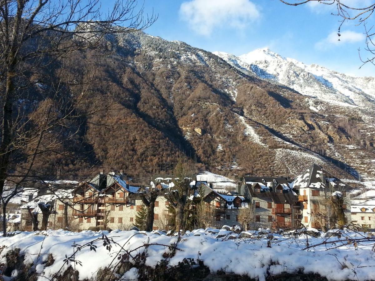 Residencial Valle De Benasque Kültér fotó